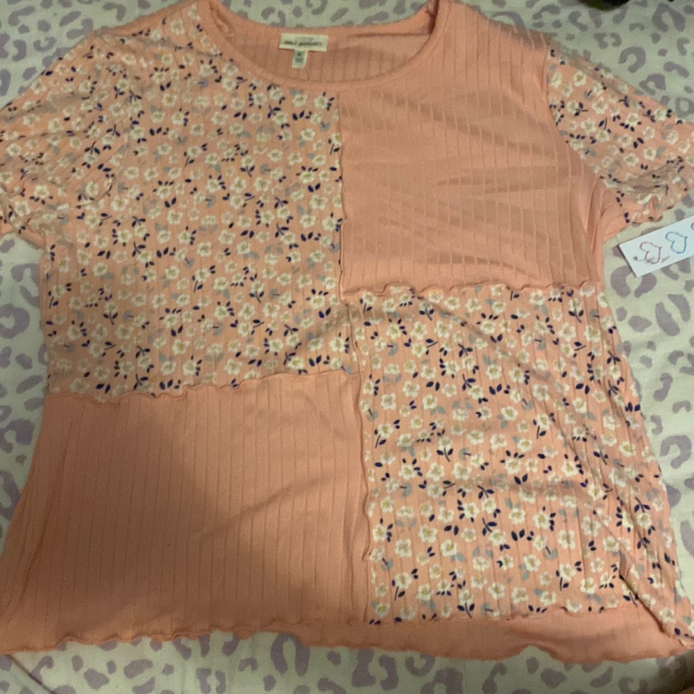 block flower shirt